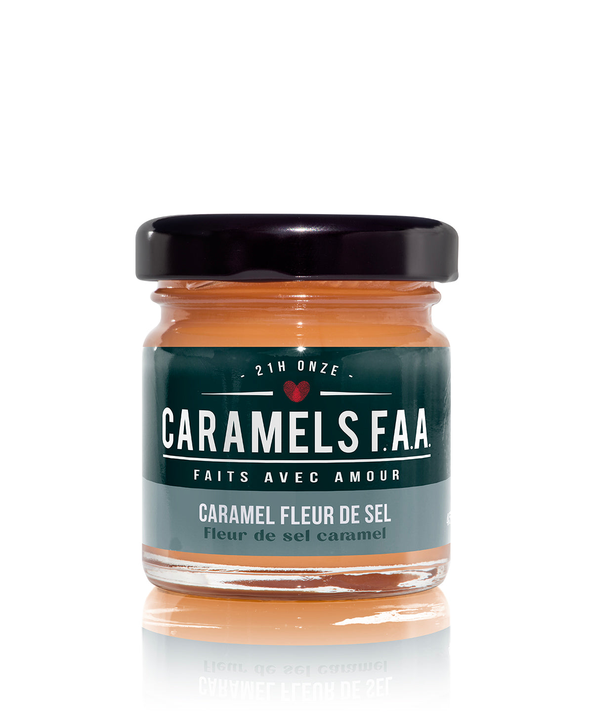 Quebec caramel gift box with maple and fleur de sel caramels, photo 5